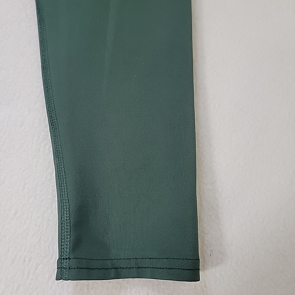 Nike Dri-Fit Men's Green Long Sleeve Pullover Shirt, L - Picture 3 of 8